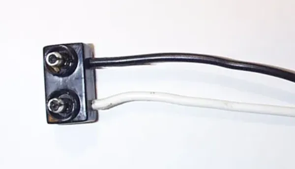 2-Wire Bottom Lead Light Pigtail – Fits 2" & 2.5" LED & Incandescent Marker Lights